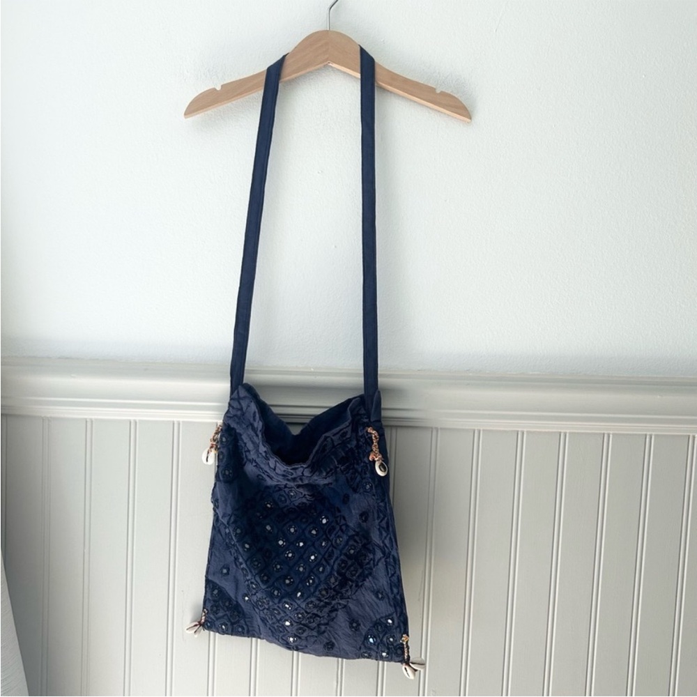 Y2K Puka Shell OBX Style Embellished Fabric Shoulder Bag